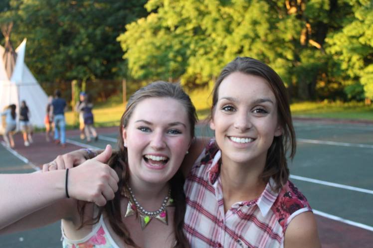summer camp counselor friends